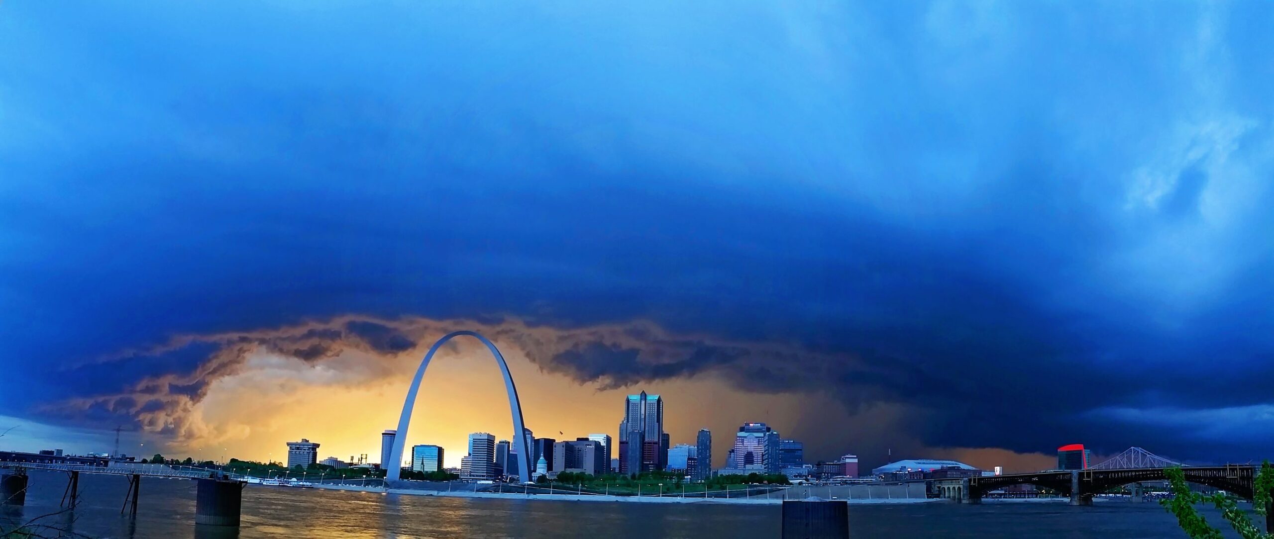 A Shelf Cloud approches downtown St. Louis as seen from the Illinois side of the Mississippi River